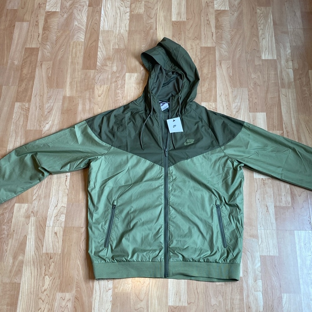 Green Nike Active Tech Wind Breaker